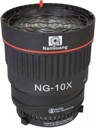 NanGuang NG-10X Spot s Fresnelovou šošovkou