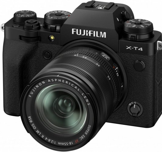 Fujifilm X-T4 + XC18-55mm čierne