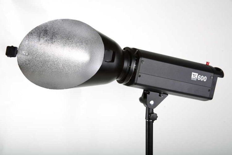 forDSLR stříbrný reflektor pro nasvícení pozadí, systém Bowens