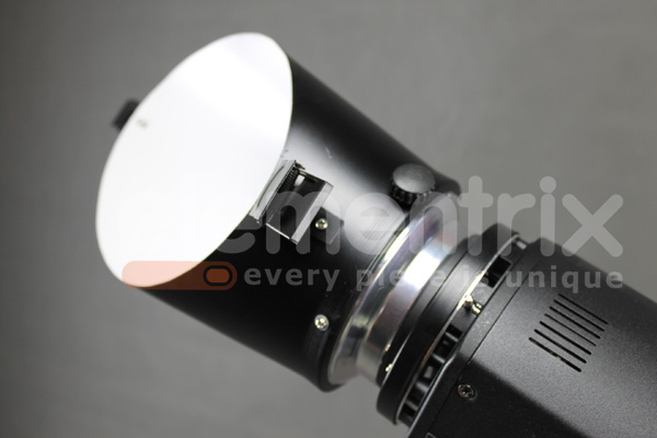 forDSLR otočný reflektor na pozadí bílý s bajonetem Bowens
