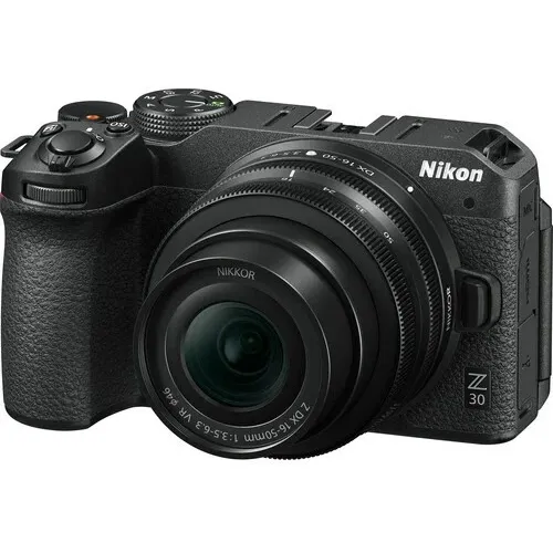 Nikon Z30 + 16-50 mm
