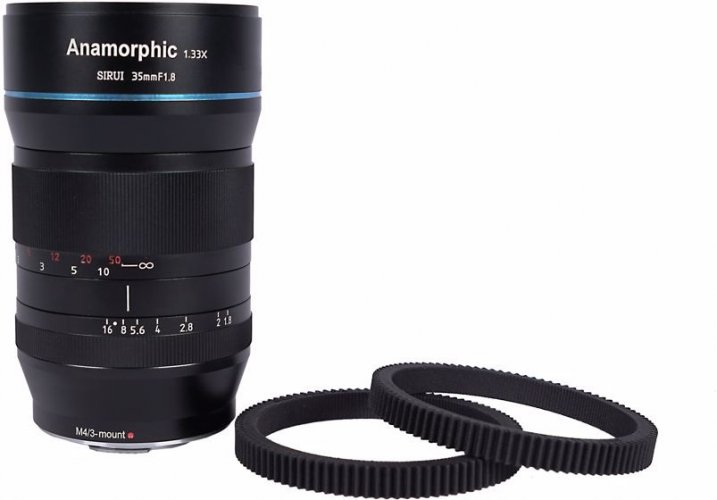 SIRUI 35mm f/1.8 1.33x Anamorphic Lens for Canon RF