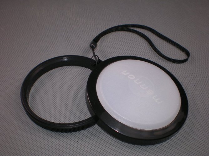 Krytka objektivu pro vyvážení bílé průměr 62 mm (VB62)