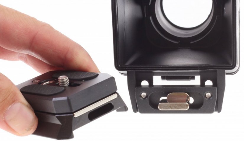 Kamerar QV-1 M optický hledáček 3″-3,2″ LCD