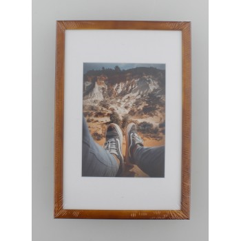 BELLA, Foto 13x18 cm, Rahmen 20x30 cm (Nussbaum)