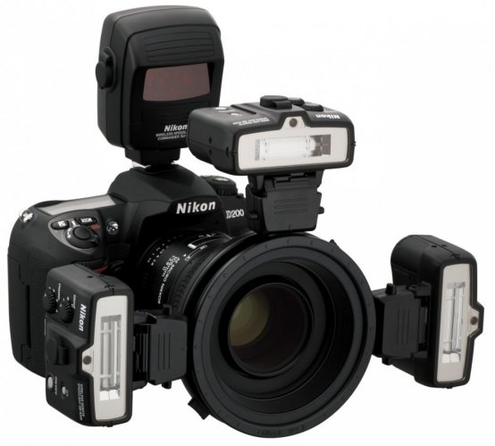 Nikon SB-R200