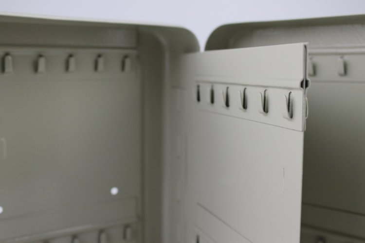 Kovový box na 48 klíčů, uzamykatelný (KLC48)