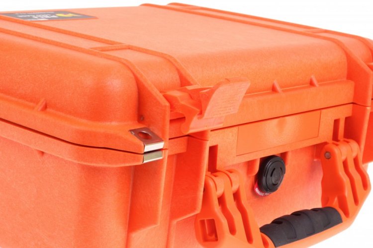 Peli™ Case 1450 Suitcase without Foam (Orange)