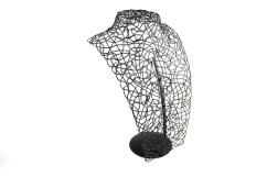 Dekolt na šperky kovový 24cm černý M (DDM)