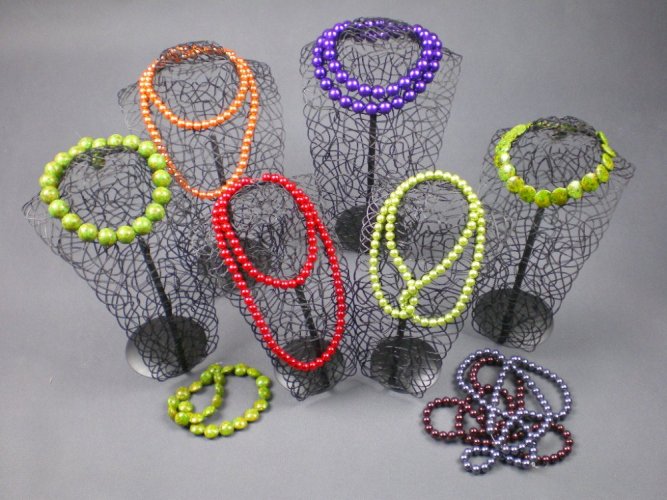 Dekolt na šperky kovový 30cm černý XL (DDXL)