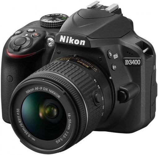 Nikon D3400 + AF-P 18-55 non VR