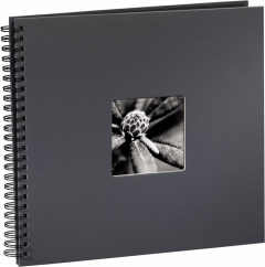 FINE ART 36x32 cm, foto 10x15 cm/300 ks, 50 stran, černé listy, šedé