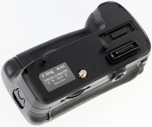 Voking batériový grip pre Nikon D7100, D7200 (MB-D15)
