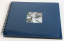FINE ART 36x32 cm, foto 10x15 cm/300 ks, 50 stran, černé listy, modré
