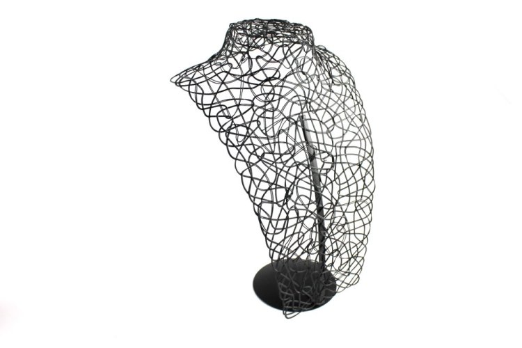 Dekolt na šperky kovový 24cm černý M (DDM)