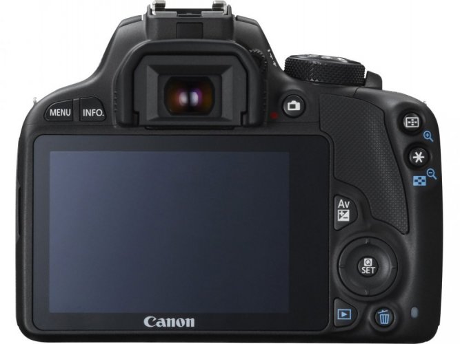 Canon EOS 100D + 18-55 IS STM