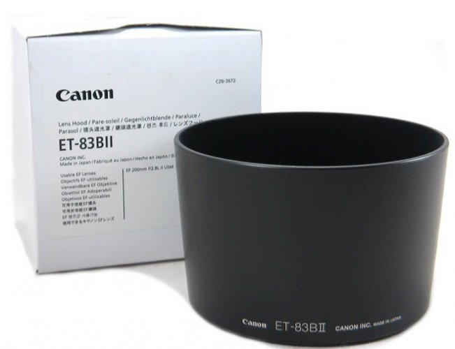 Canon ET-83BII Lens Hood