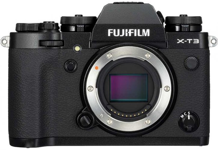 Fujifilm X-T3 + XF18-55/2,8-4R Black