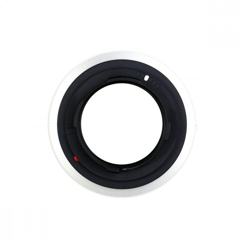 Kipon adaptér z Contarex objektivu na Leica M tělo