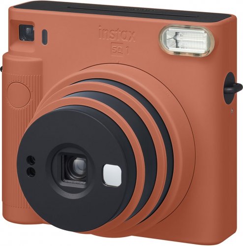 Fujifilm Instax SQ1 + 10 snímků červená