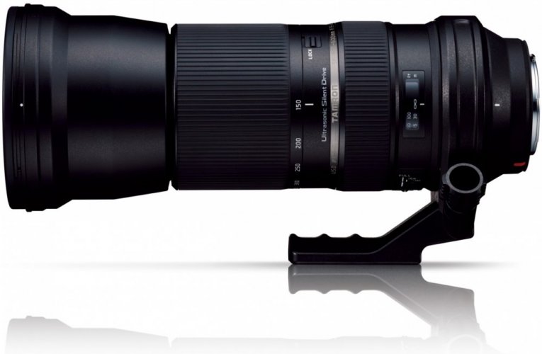 Tamron SP 150-600mm f/5-6,3 Di USD (A011S) pre Sony A