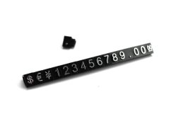 Plastové cenovky stříbrný prolis 6x9mm 20x řada €,$,¥ (ESS-S)