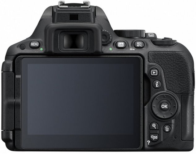 Nikon D5500 +18-55 + 55-200 VR II černý