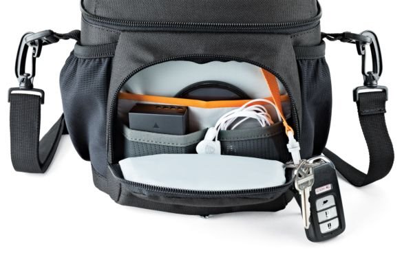 Lowepro Nova 140 AW II černá