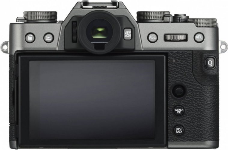 Fujifilm X-T30 + XC15-45mm Grau