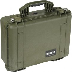 Peli™ Case 1520 Suitcase with Foam (Green)