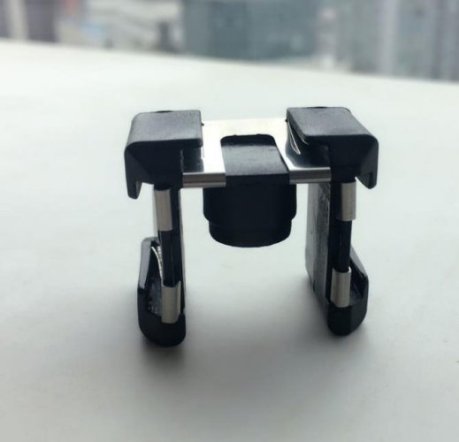 Sáňky, plastový mini držák trojitý (BL4)