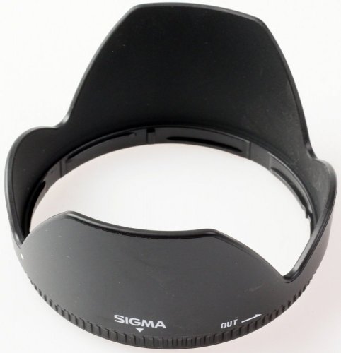 Sigma LH780-04 sluneční clona