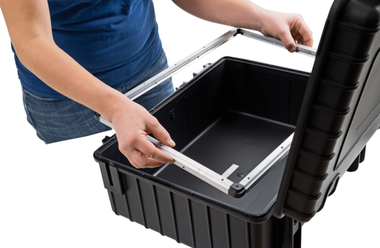 B&W Einbaurahmen (PFAF) aus Aluminum für Outdoor Koffer Typ 6700