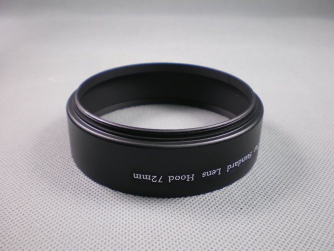Kovová sluneční clona 72mm
