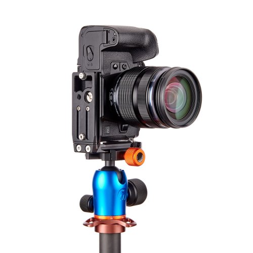 OLLIE 3nohý držák na stativ Thing pro OM System OM-1, černý