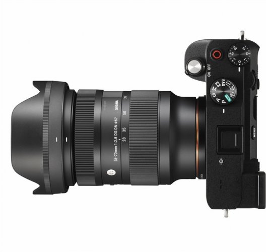 Sigma 28-70mm f/2,8 DG DN Contemporary pro Sony E
