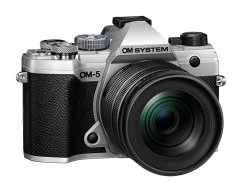 Digitální fotoaparát OM SYSTEM OM-5 M.Zuiko Digital 12–45mm F4 PRO objektivová sada stříbrná