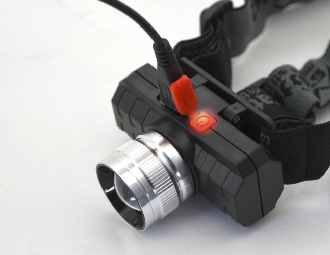 Cattara SCORPION 90lm ZOOM dobíjecí LED čelovka