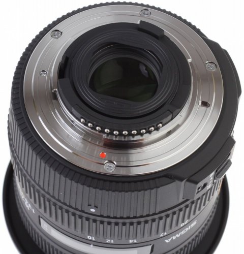 Sigma 10-20mm f/3.5 EX DC HSM Lens for Nikon F