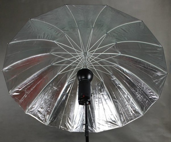 Štúdiový dáždnik 180cm strieborný odrazný