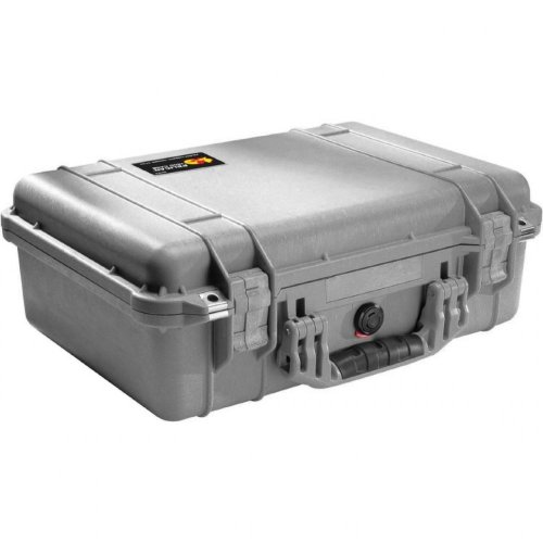 Peli™ Case 1500 Suitcase with Foam (Silver)