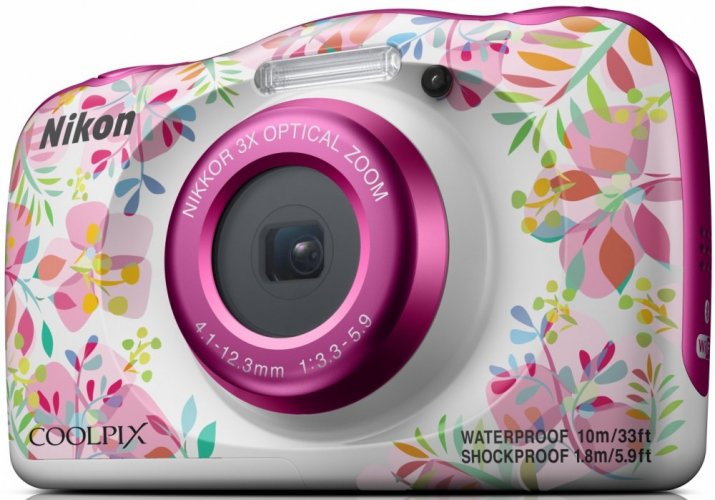 Nikon Coolpix W150 kvetinový set s batôžkom