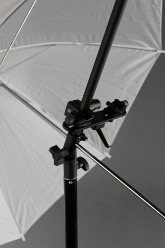 Držák deštníku a dvou blesků