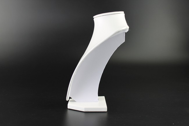 Dekolt na šperky výška 22cm bílý slonová kost (A06Wx)
