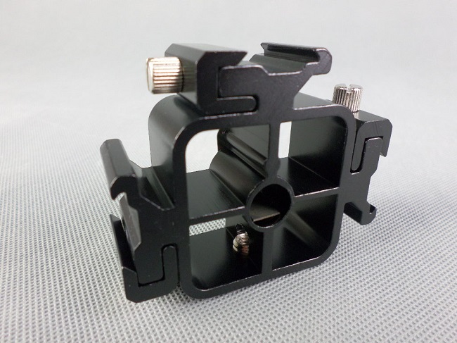 forDSLR držák pro tři blesky a deštník