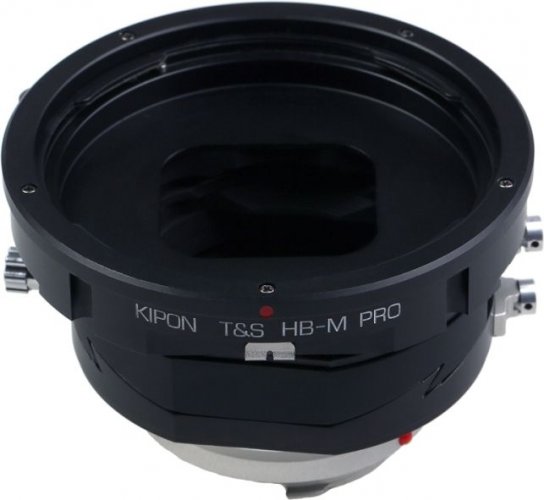 Kipon Pro Tilt-Shift adaptér z Hasselblad objektivu na Leica M tělo