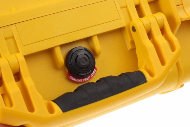 Peli™ Case 1500 Koffer ohne Schaumstoff (Gelb)