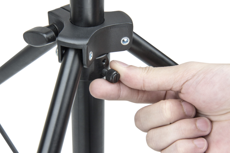 Kupo 028 Single Handed Stand