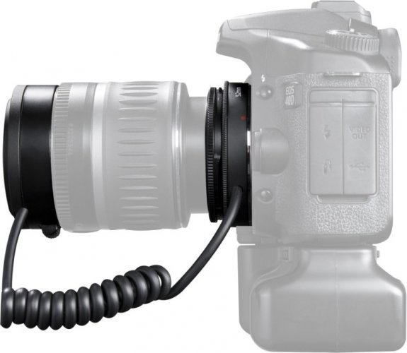 Walimex pro automatický reverzný krúžok pre objektívy s bajonetom Canon EF