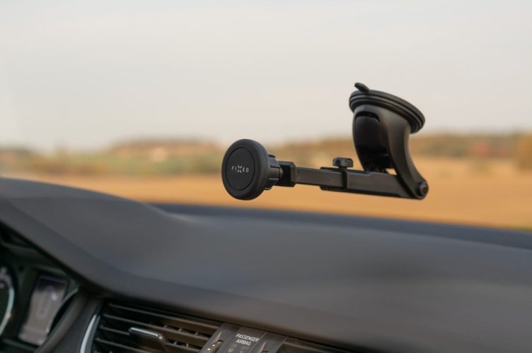 FIXED Maggy XL mágneses tartó mobiltelefonokhoz hosszú tapadókoronggal az üvegre vagy a műszerfalra